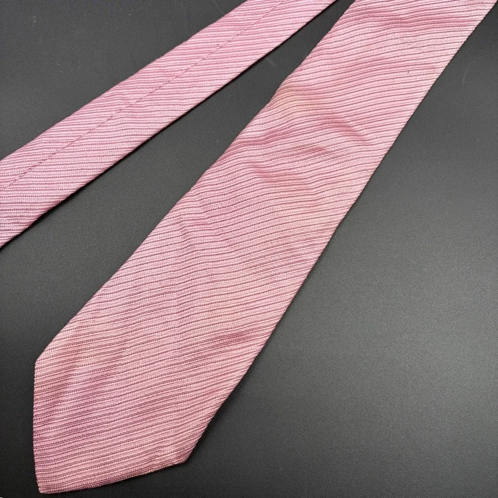 Giorgio Armani Mens 100% Silk Tie Handmade Necktie Striped Pink Italy READ
